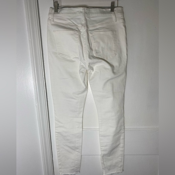 Vince 5 Pocket Skinny Women's Crisp White Skinny Jeans with Raw Hem - Picture 11 of 11